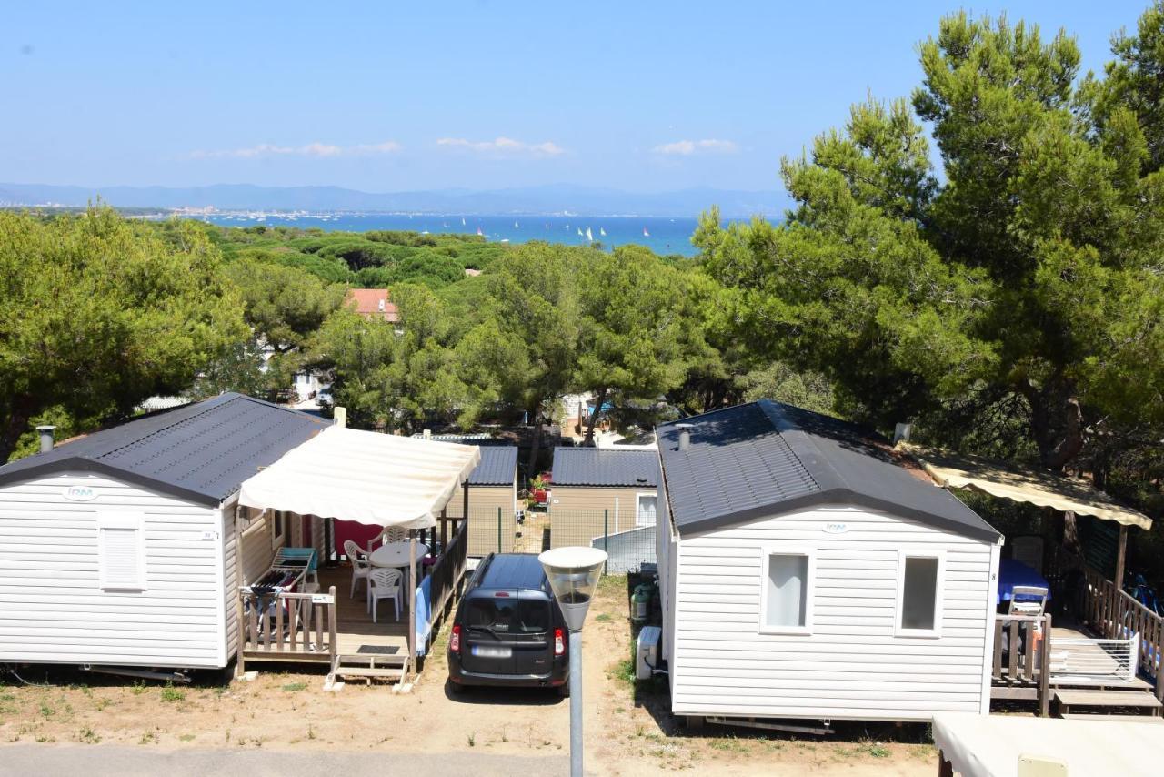 Camping Le Mediterranee อิแยร์ ภายนอก รูปภาพ